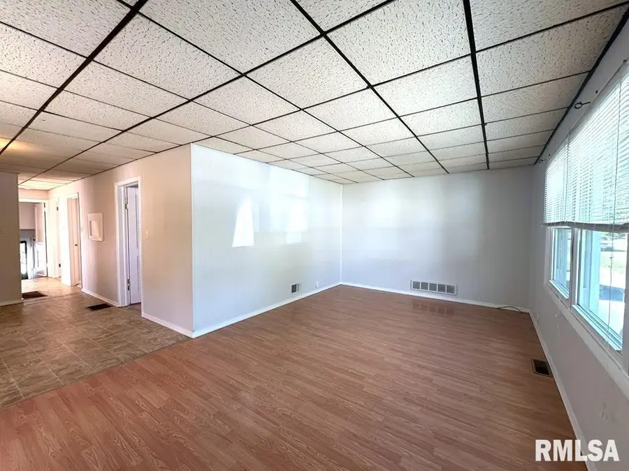 2027 Herbert Street, Murphysboro, IL 62966 - #3