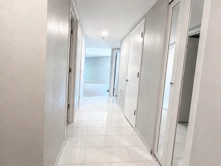 1653 River Street #306, Des Plaines, IL 60016 - #3