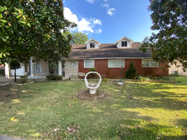 1504 E Saint Louis Street, West Frankfort, IL 62896