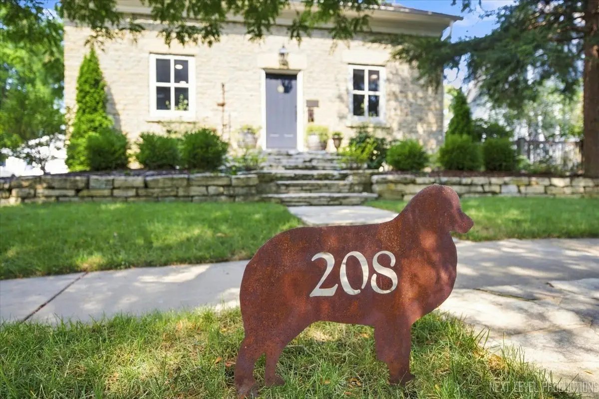 208 S 1st Street, Geneva, IL 60134 - #1