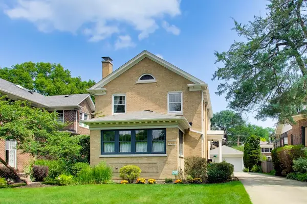 Address Withheld By Seller, River Forest, IL 60305