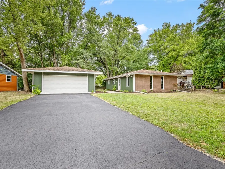 4659 Brougham Drive, Rockford, IL 61114 - #2
