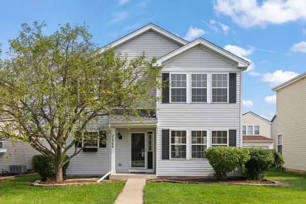 21544 Essex Drive, Crest Hill, IL 60403