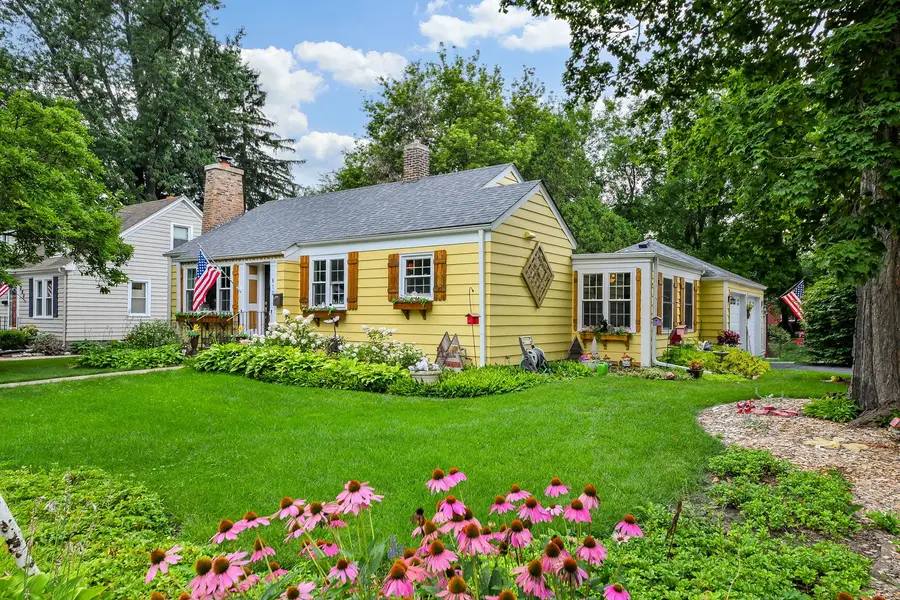 812 Richards Street, Geneva, IL 60134 - #2