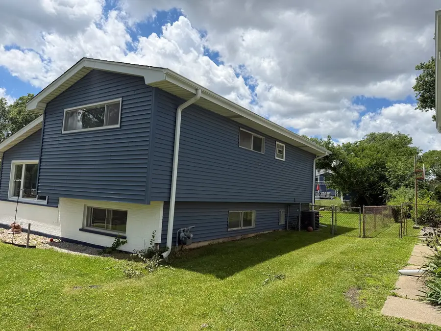 934 S Harvard Avenue, Addison, IL 60101 - #2
