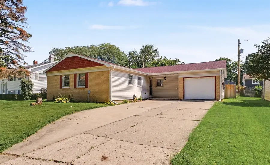 1004 Frank Drive, Champaign, IL 61821 - #2