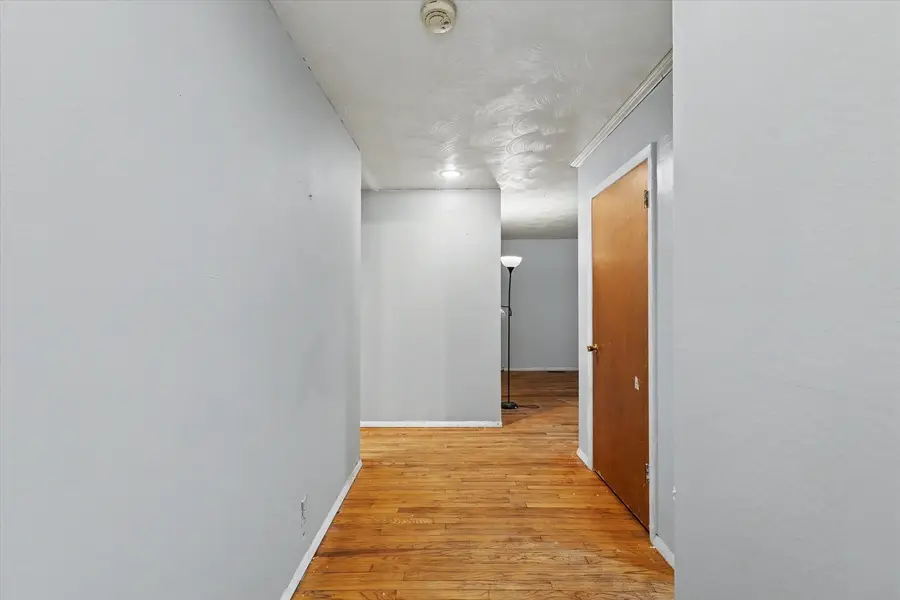 1004 Frank Drive, Champaign, IL 61821 - #3