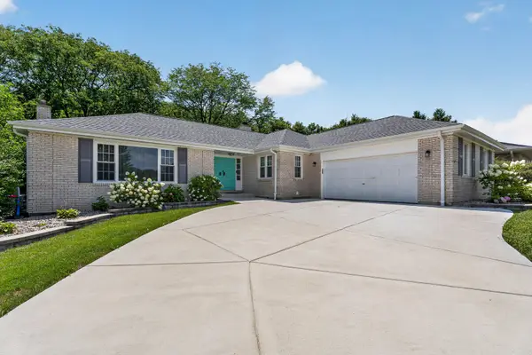 7449 W Ute Lane, Palos Heights, IL 60463