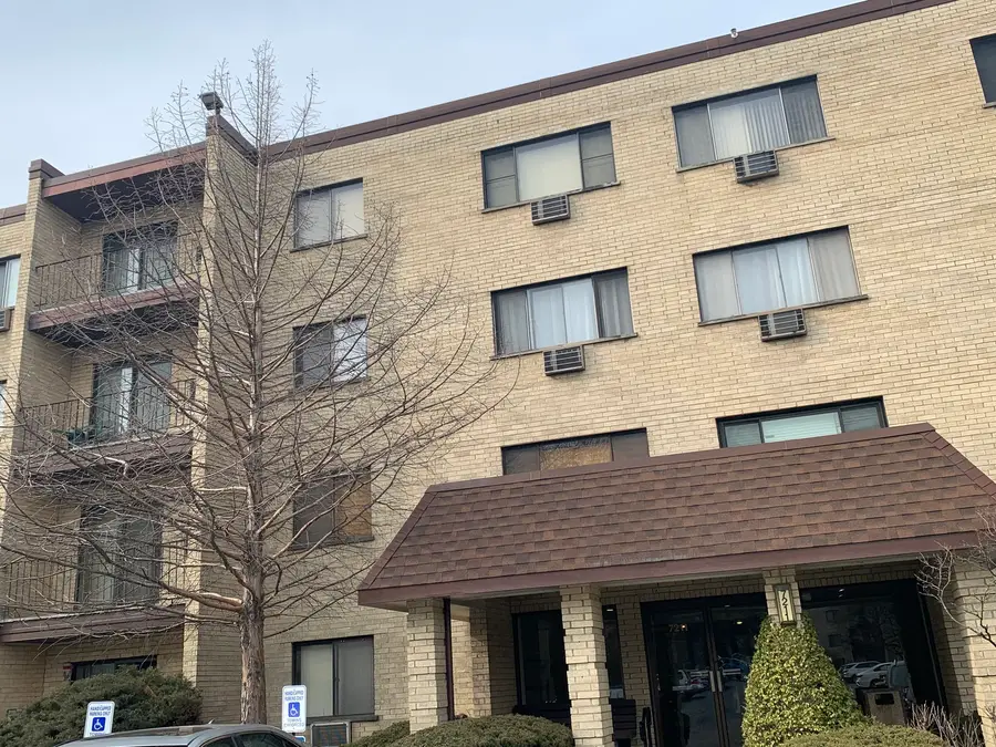 7211 Wolf Road #412A, Indian Head Park, IL 60525 - #2