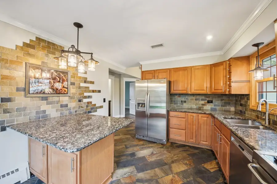 236 Monument Avenue, Barrington, IL 60010 - #2