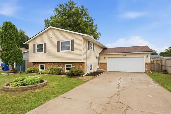 6511 Kelling Street, Davenport, IA 52806