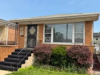 116 W 83rd Street, Chicago, IL 60620