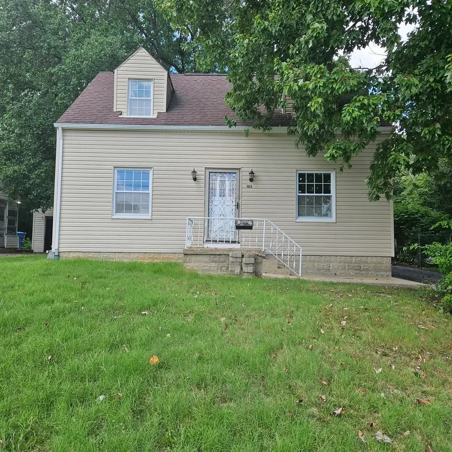 105 S 20th Street, Mount Vernon, IL 62864 - #2