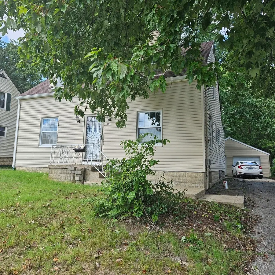 105 S 20th Street, Mount Vernon, IL 62864 - #3