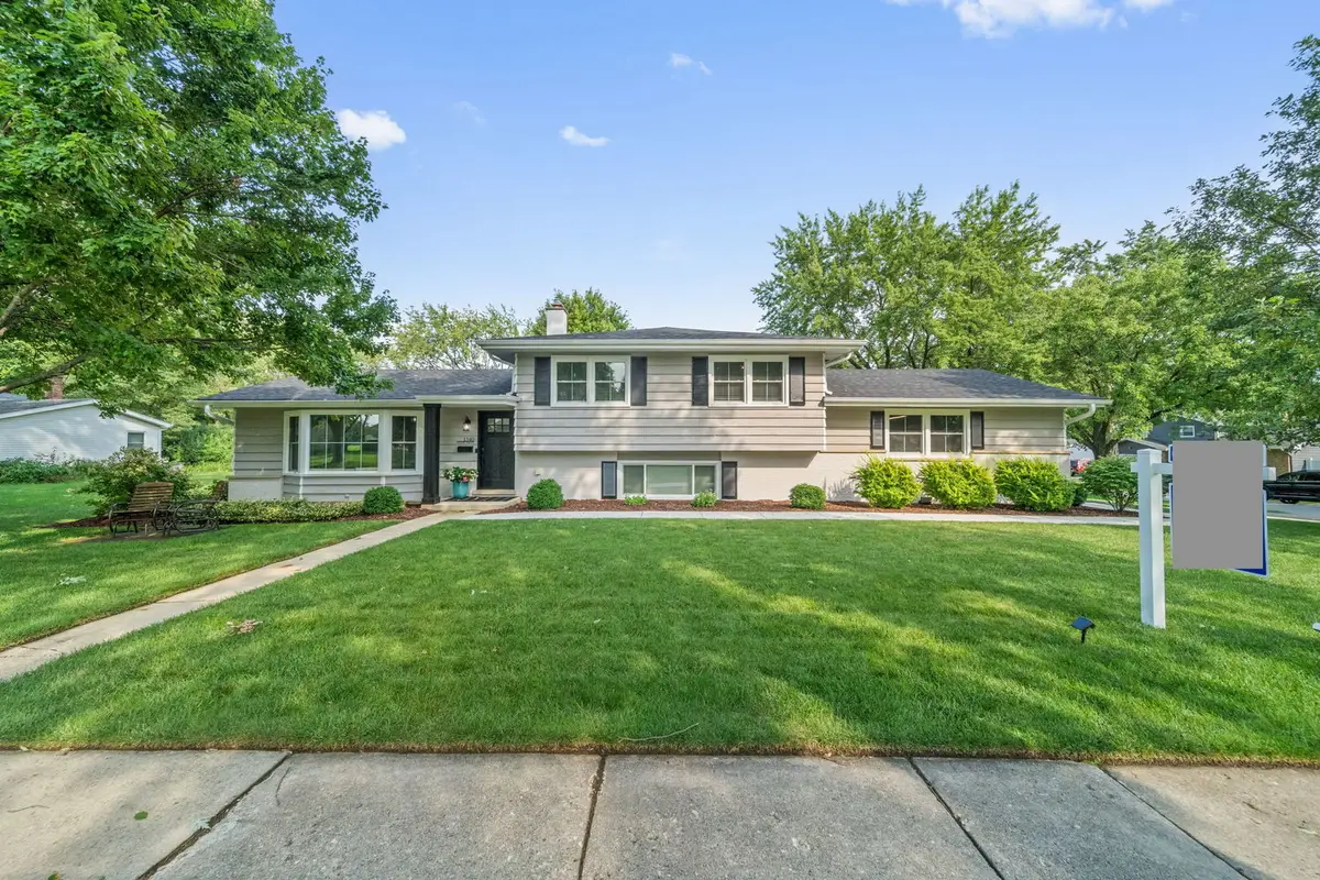 1340 Clyde Drive, Naperville, IL 60565 - #1