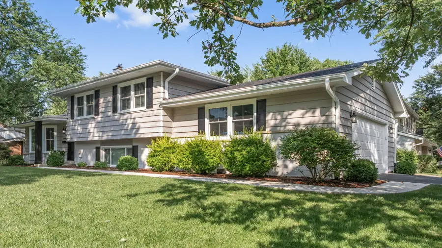1340 Clyde Drive, Naperville, IL 60565 - #2