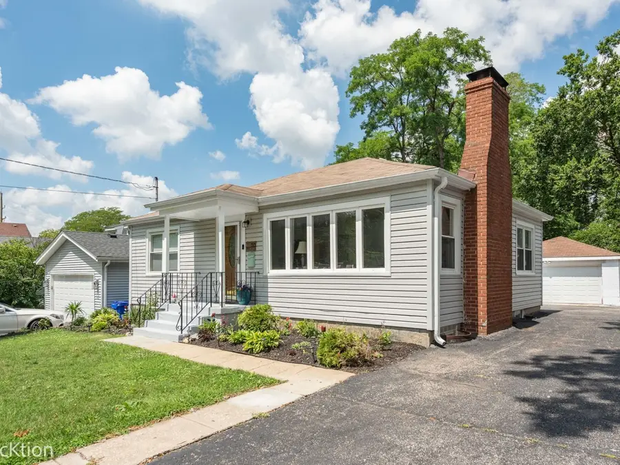 1515 Hill Avenue, Wheaton, IL 60187 - #2