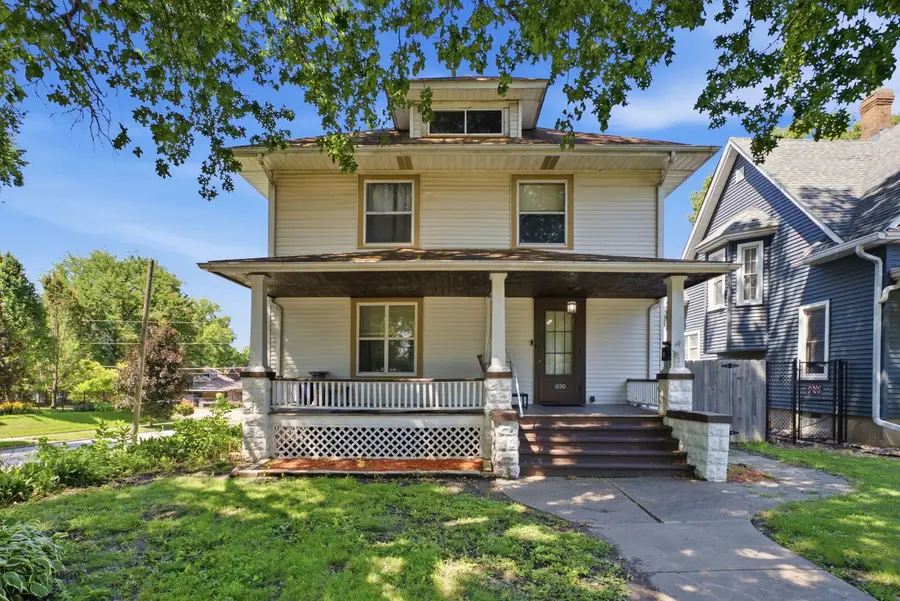 1030 W 15th Street, Davenport, IA 52804 - #2