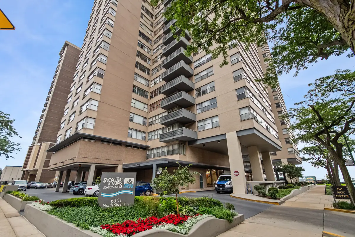 6301 N Sheridan Road #21M, Chicago, IL 60660 - #1
