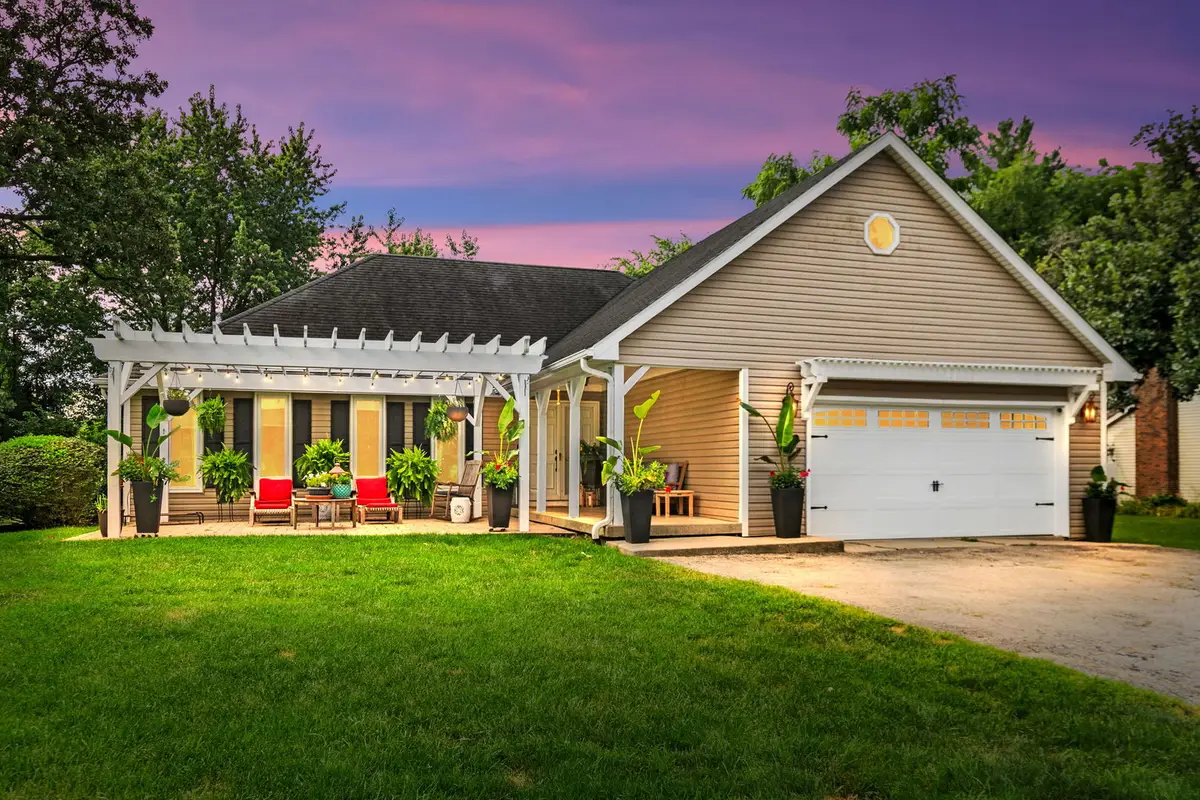 40W719 Longshadow Lane, Saint Charles, IL 60175 - #1