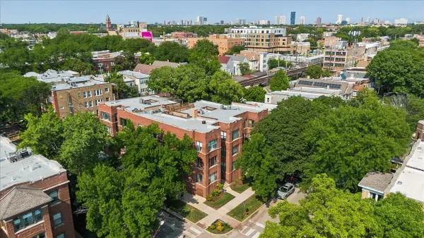 2456 W Eastwood Avenue #3, Chicago, IL 60625