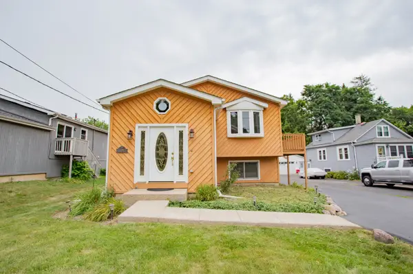 224 E Grand Avenue, Fox Lake, IL 60020
