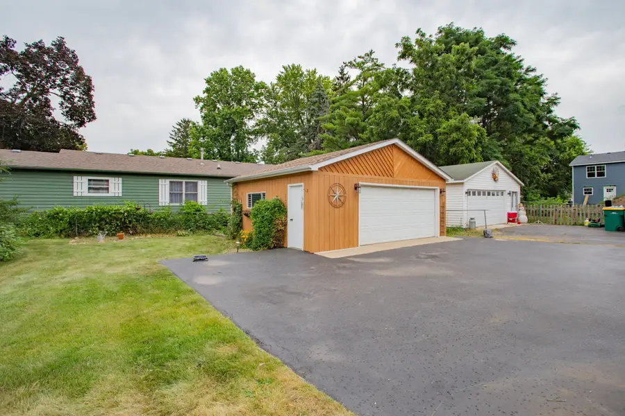 224 E Grand Avenue, Fox Lake, IL 60020 - #3
