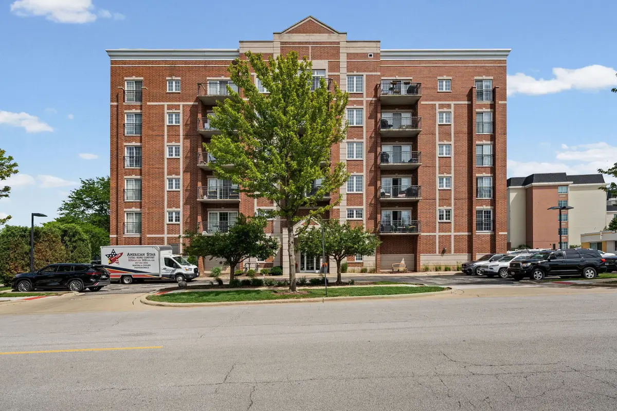 405 S Creekside Drive #404, Palatine, IL 60074 - #1