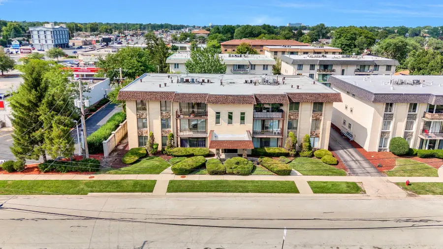 4716 W 106th Place #1C, Oak Lawn, IL 60453 - #2
