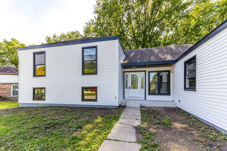 1482 Pebblestone Cove, Wheaton, IL 60189 - #2