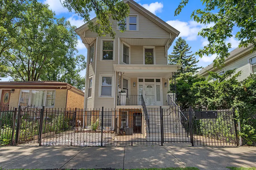 2304 N Monitor Avenue, Chicago, IL 60639 - #2