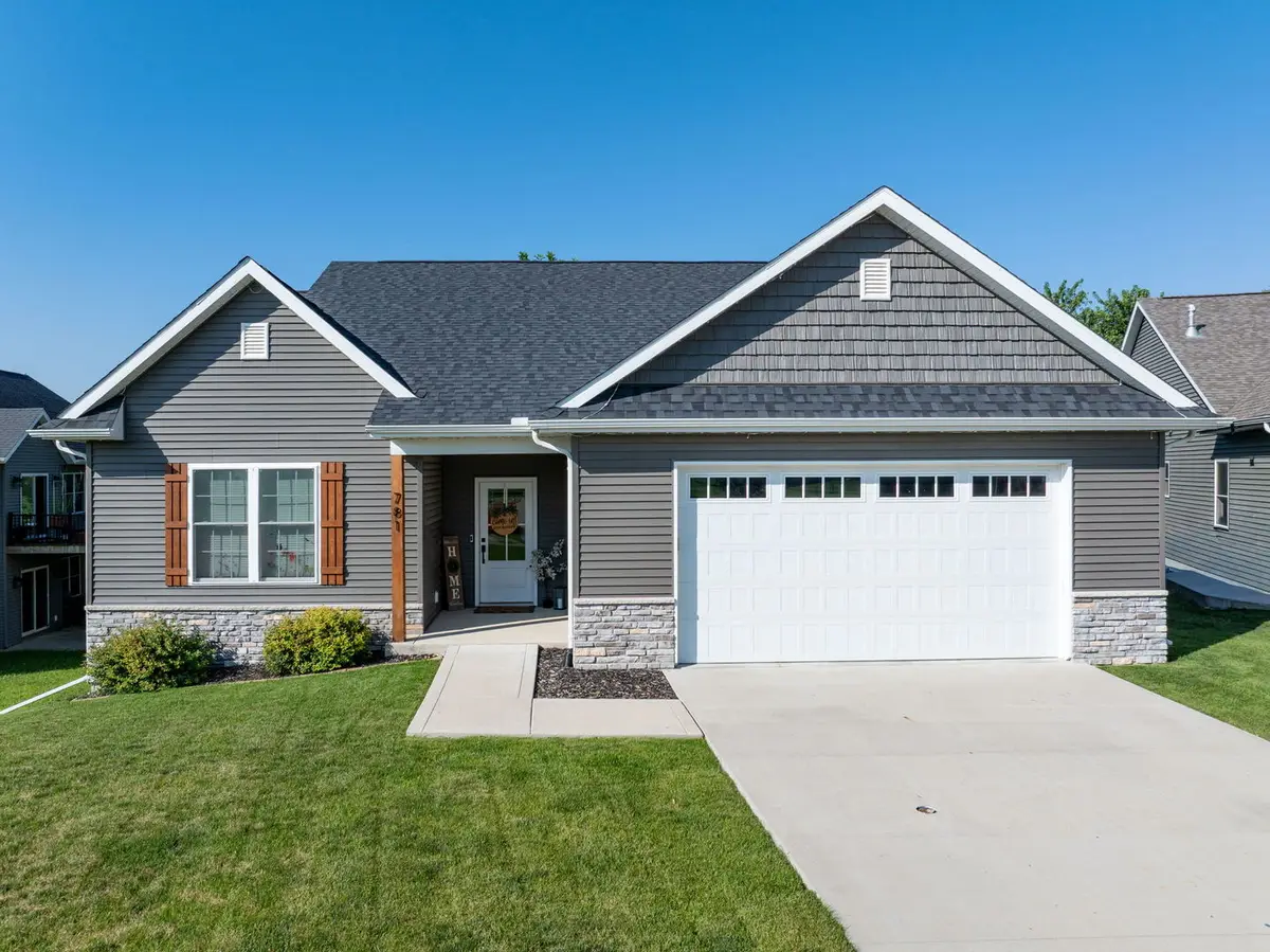 781 Bluestem Court, Blue Grass, IA 52726 - #1