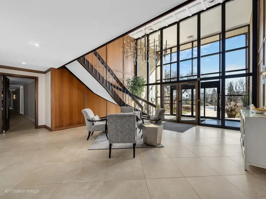 1 Oak Brook Club Drive #A310, Oak Brook, IL 60523 - #2