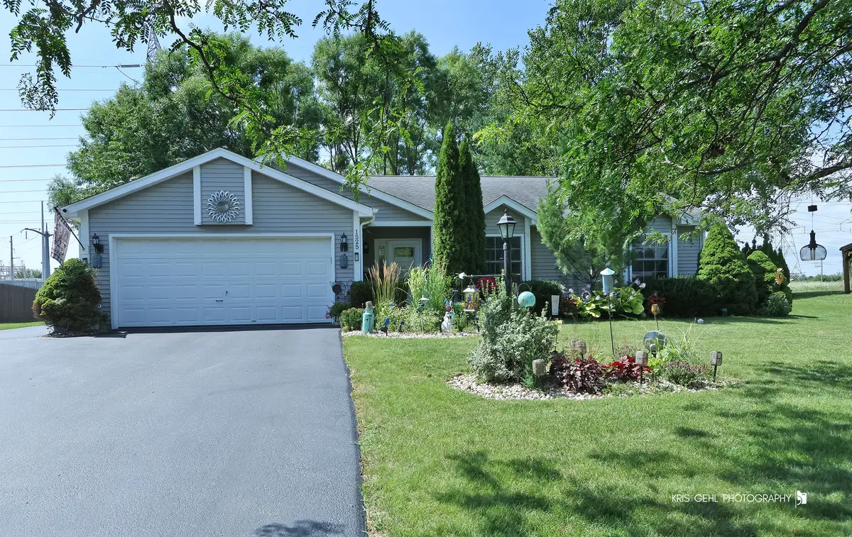 1525 Southport Court, Zion, IL 60099 - #1
