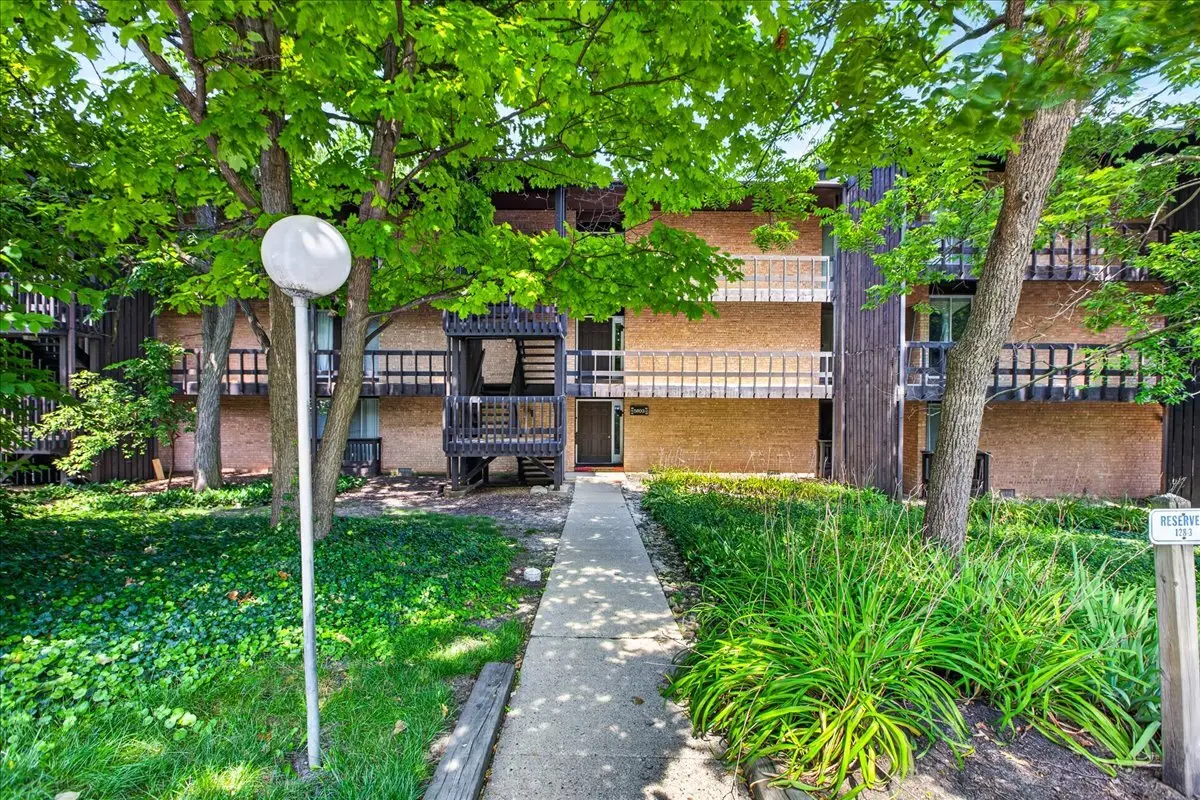 5603 Lakeside Drive #3C, Lisle, IL 60532 - #1