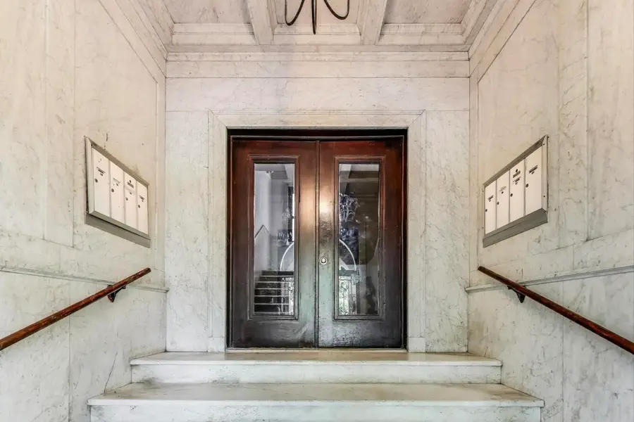 3735 S Lake Park Avenue #G, Chicago, IL 60653 - #3