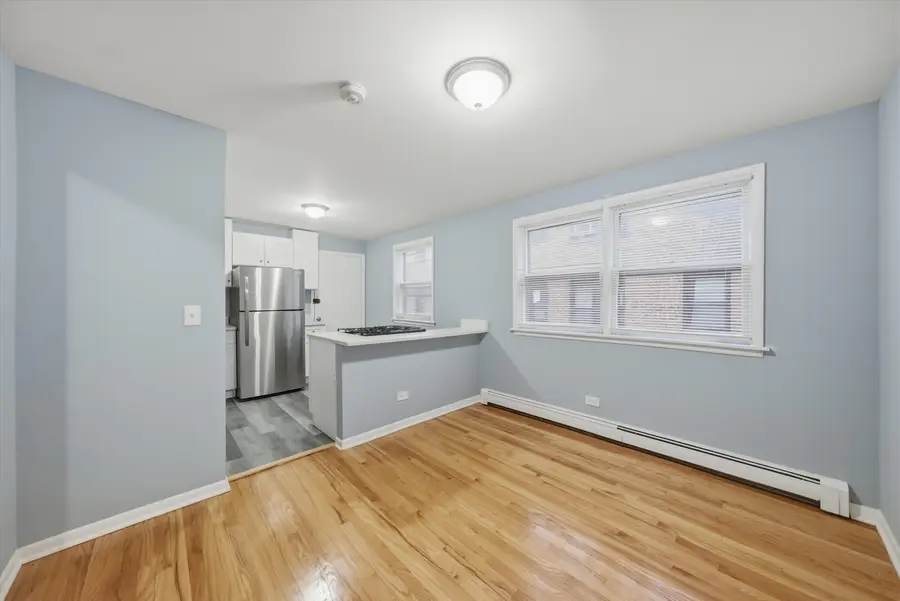 6921 N Ashland Boulevard #3A, Chicago, IL 60626 - #2
