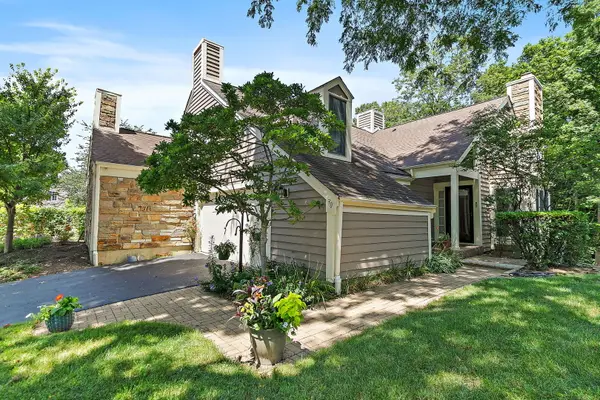 30 Whittington Crse, St. Charles, IL 60174