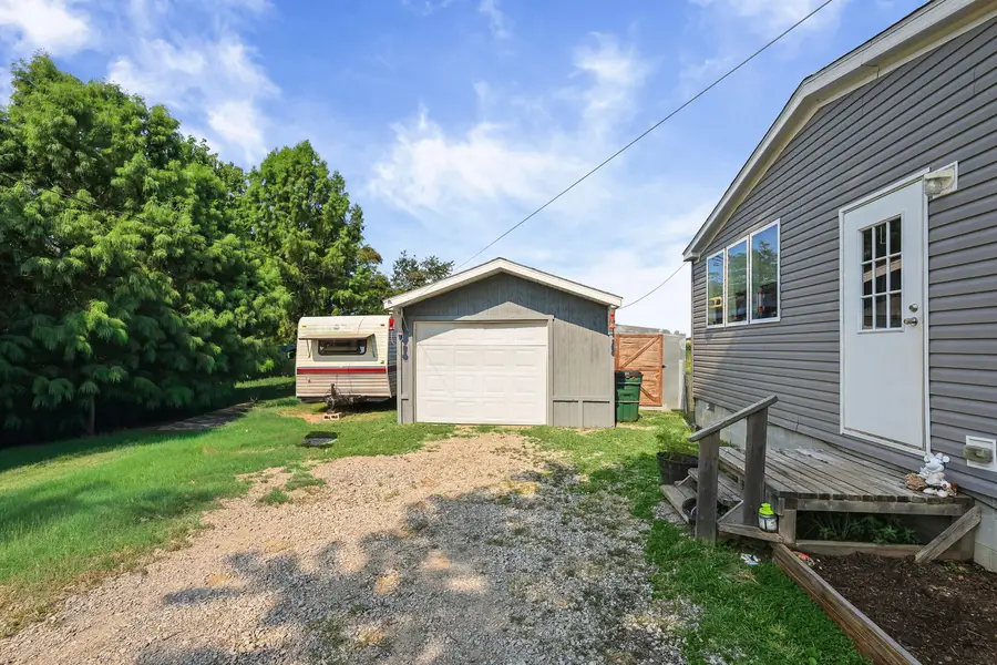 1257 Cedar Creek Drive, Centralia, IL 62801 - #3