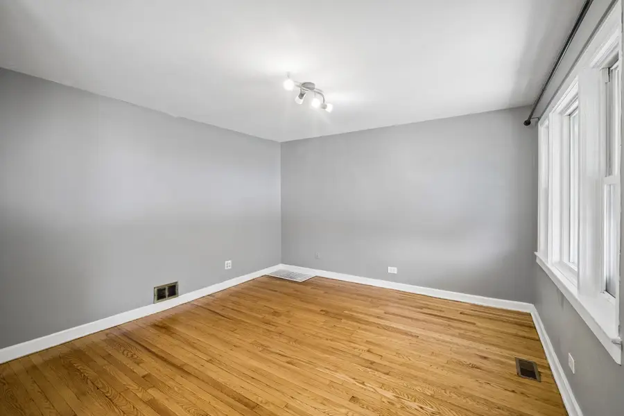 4702 River Road, Schiller Park, IL 60176 - #3