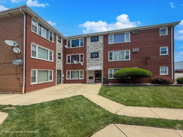 6940 W 65th Street #3B, Chicago, IL 60638