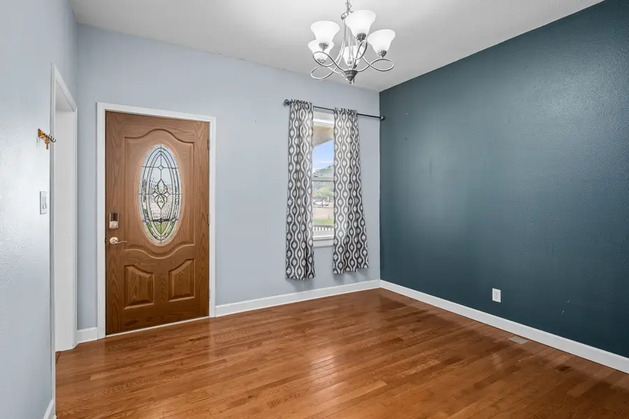 1813 Leclaire Street, Davenport, IA 52803 - #3