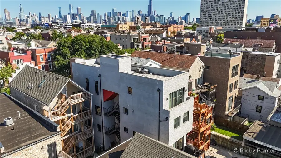 1308 N Bosworth Avenue #2, Chicago, IL 60622 - #3