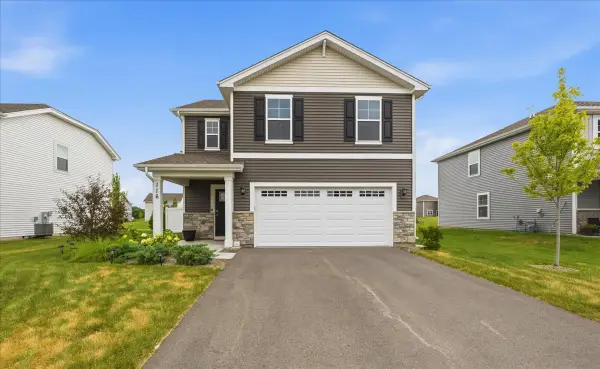 116 Fieldcrest Avenue, Hampshire, IL 60140