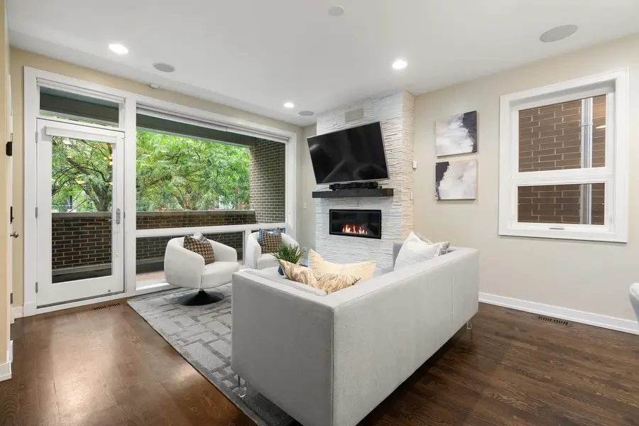 1536 W Walton Street #1, Chicago, IL 60642 - #3