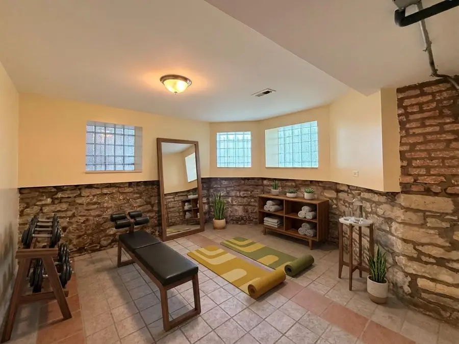 1527 E 66th Place, Chicago, IL 60637 - #3
