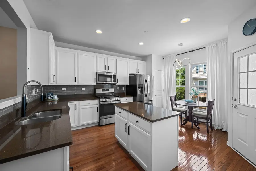 105 Arcadia Lane, Lake Zurich, IL 60047 - #2