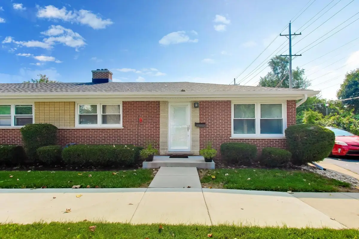 127 W Ash Street #D, Lombard, IL 60148 - #1