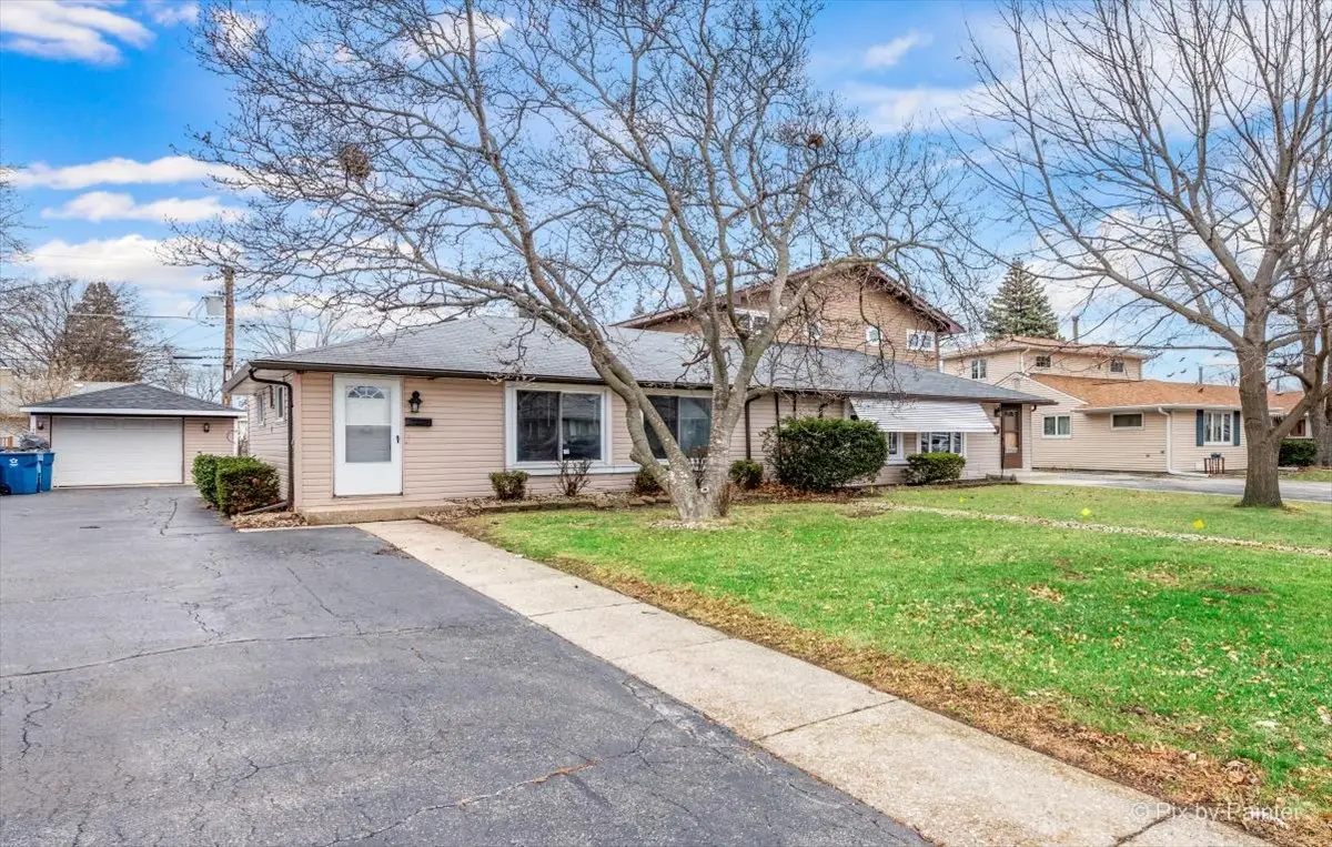 4570 W 88th Place, Hometown, IL 60456 - #1