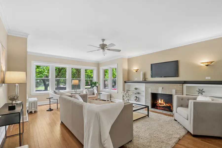 1530 W Elmdale Avenue #1, Chicago, IL 60660 - #2
